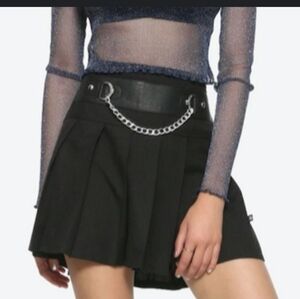 Daang Goodman Royal bones pleated skirt black Medium a line chain detail